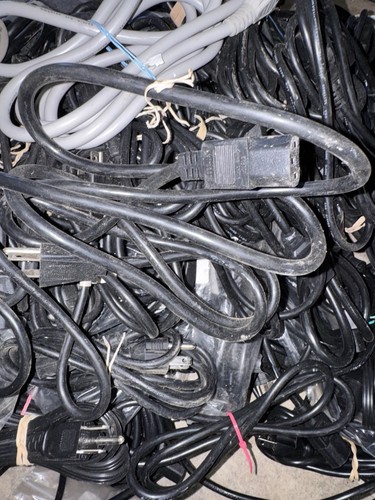 Lot 100 prong power - 100, 3-prong